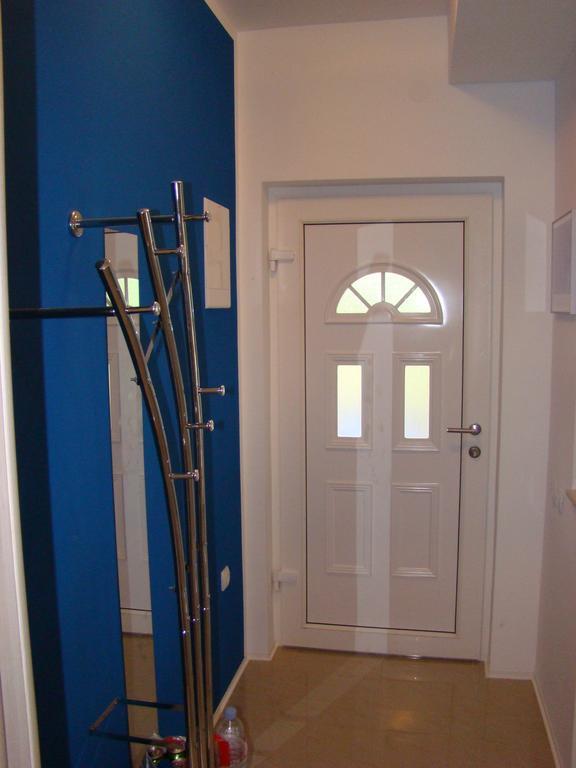 Apartments Pinus Pirovac Chambre photo